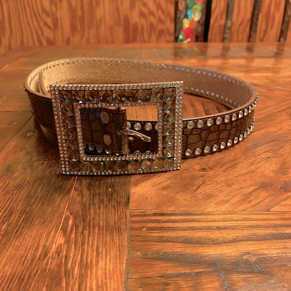 Leather Bronze Alligator Print and Rhinestone Belt. Size L